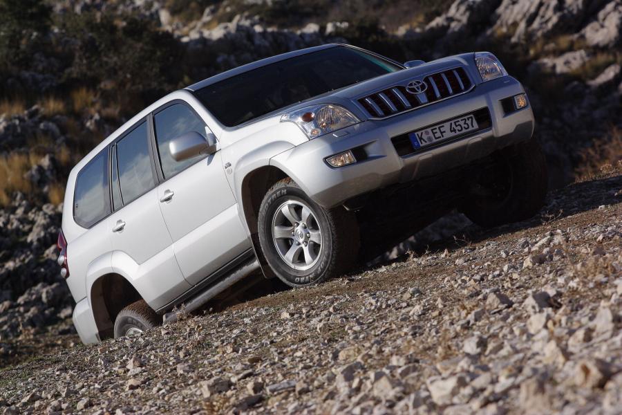  Toyota Land Cruiser 2003 года  (фото 144 из 192)